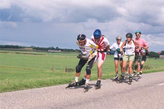 skating the dike - Willem in the lead